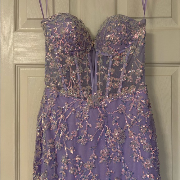 Cinderella Ladivine Lavender Strapless Gown - Picture 4 of 7